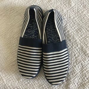 Bare Trap slip ons